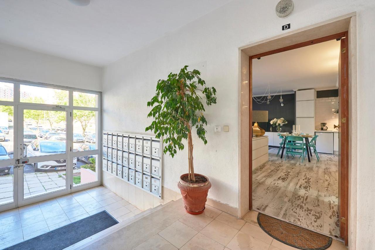 In Bed With Lisbon - Lux4You Taguspark Massama Exterior photo